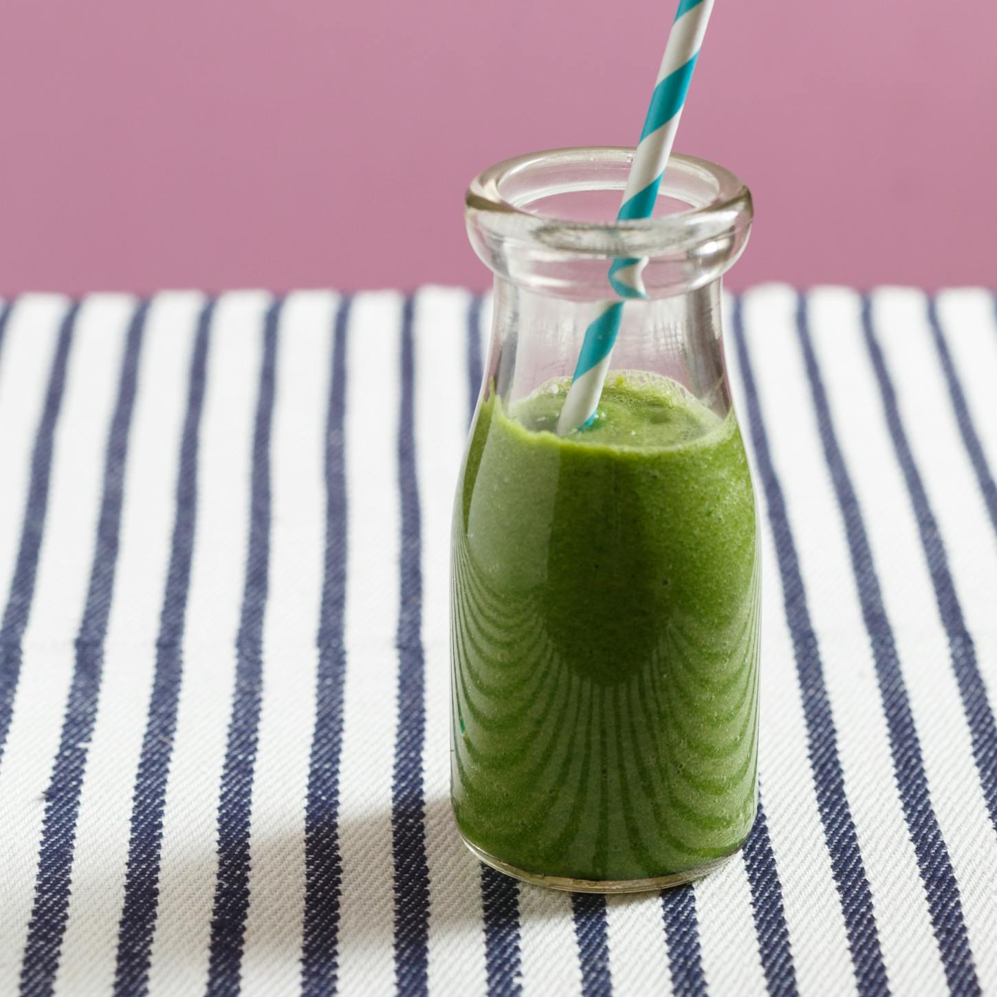 Best Baby Kale Smoothie with Cucumber and Pear Recipe