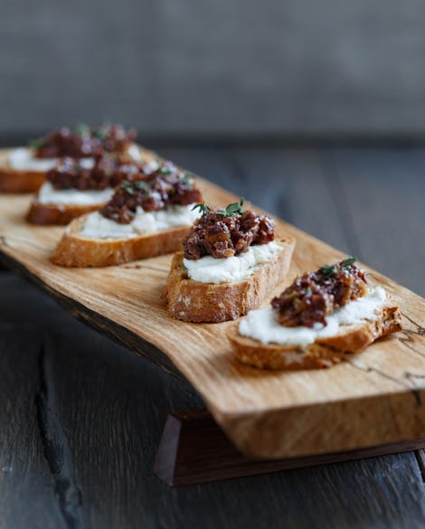 Crostini with Goat Cheese and Fig-Olive Tapenade