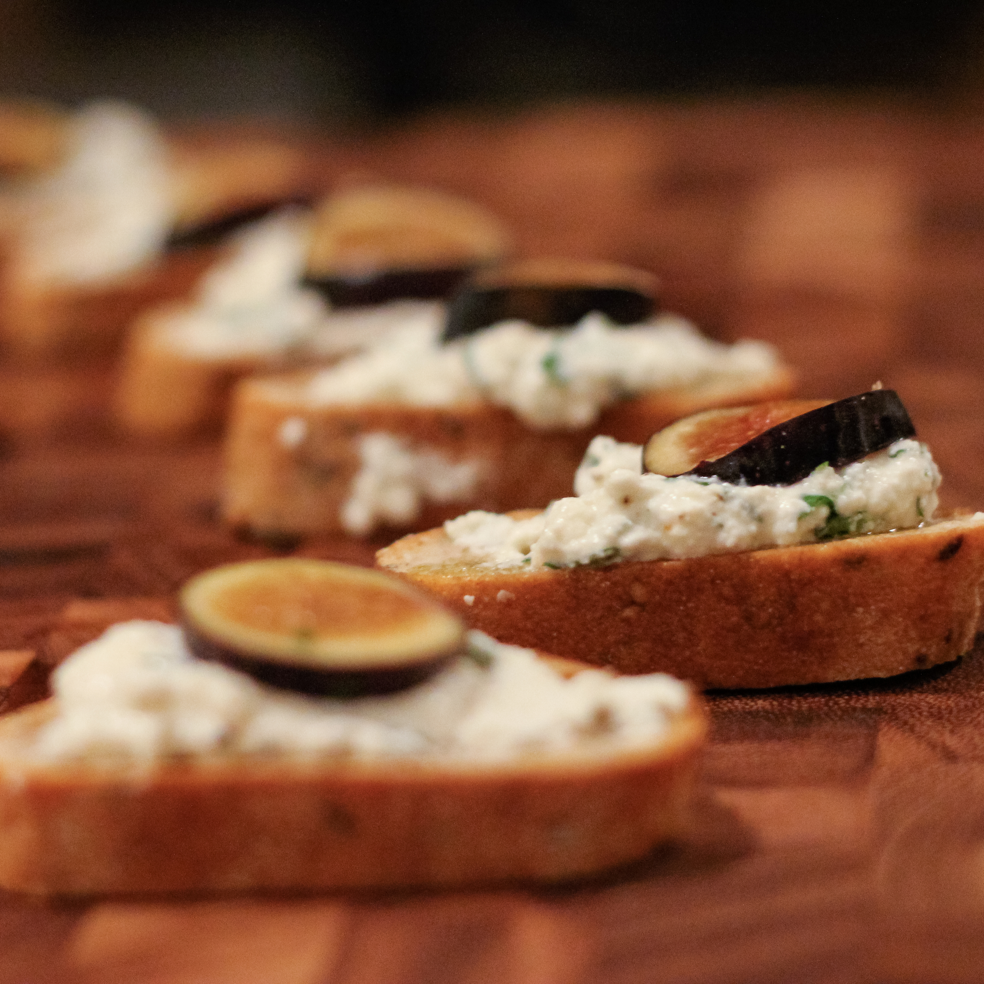 Herbed Ricotta Crostini