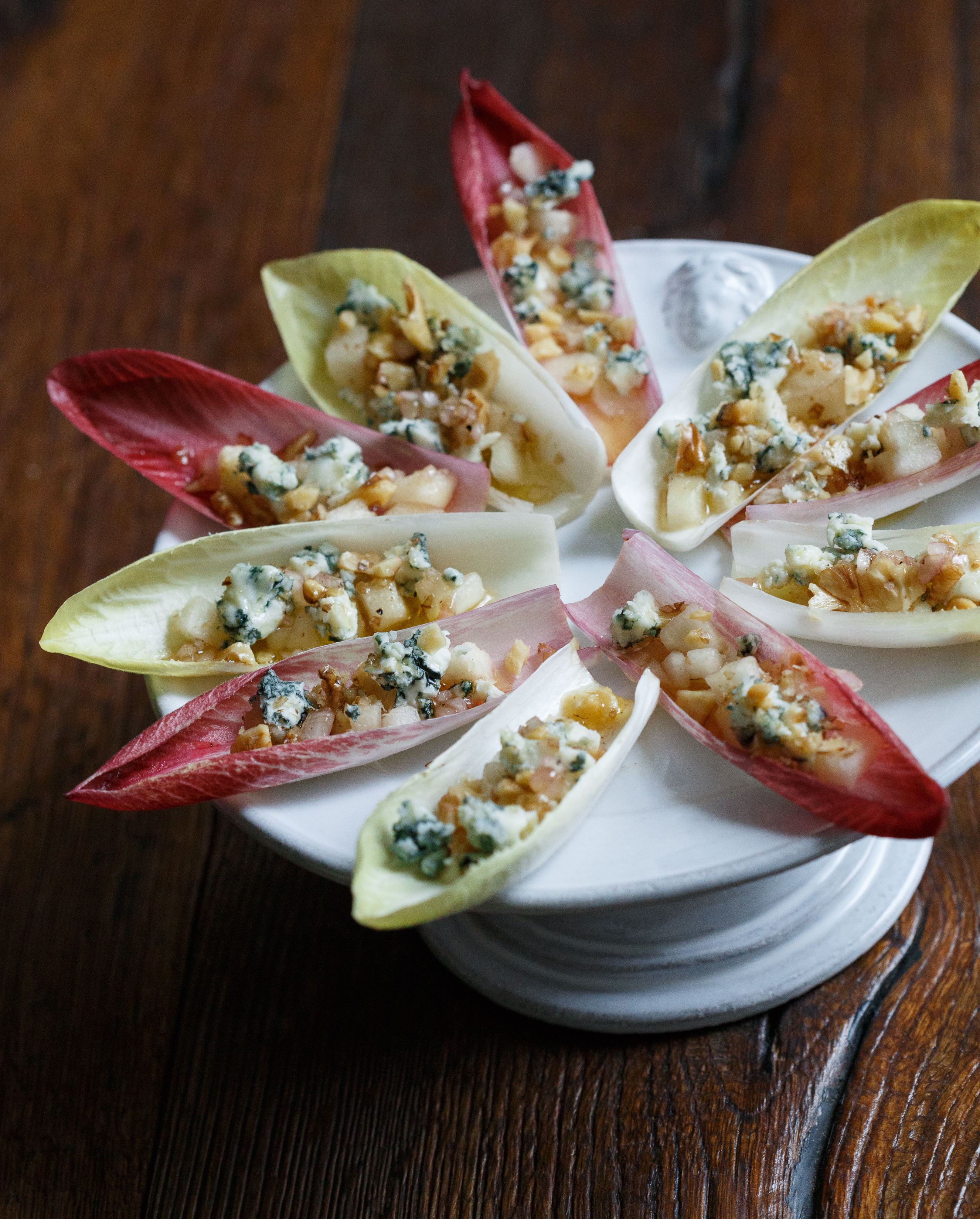 Endive Spears with Blue Cheese, Pears, and Walnuts