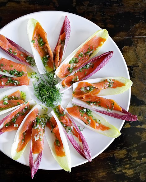 Endive Spears with Smoked Salmon and Lemon Dill Vinaigrette