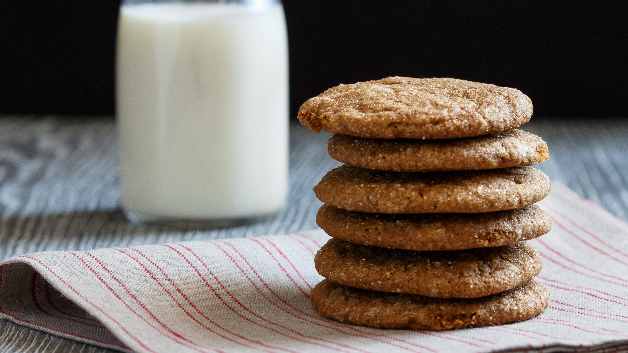 Best Ginger Spice Cookies with Cinnamon and Nutmeg Recipe