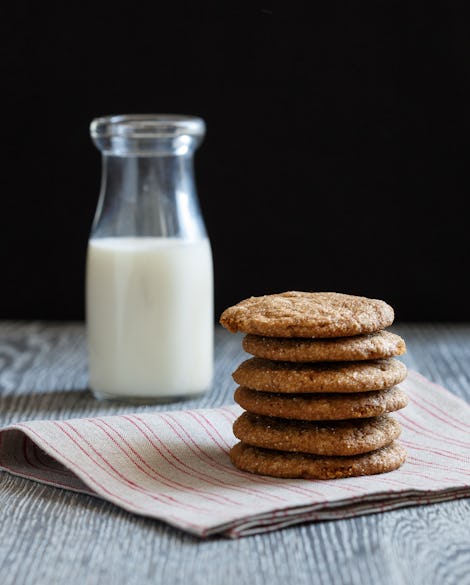 Ginger Spice Cookies with Cinnamon and Nutmeg