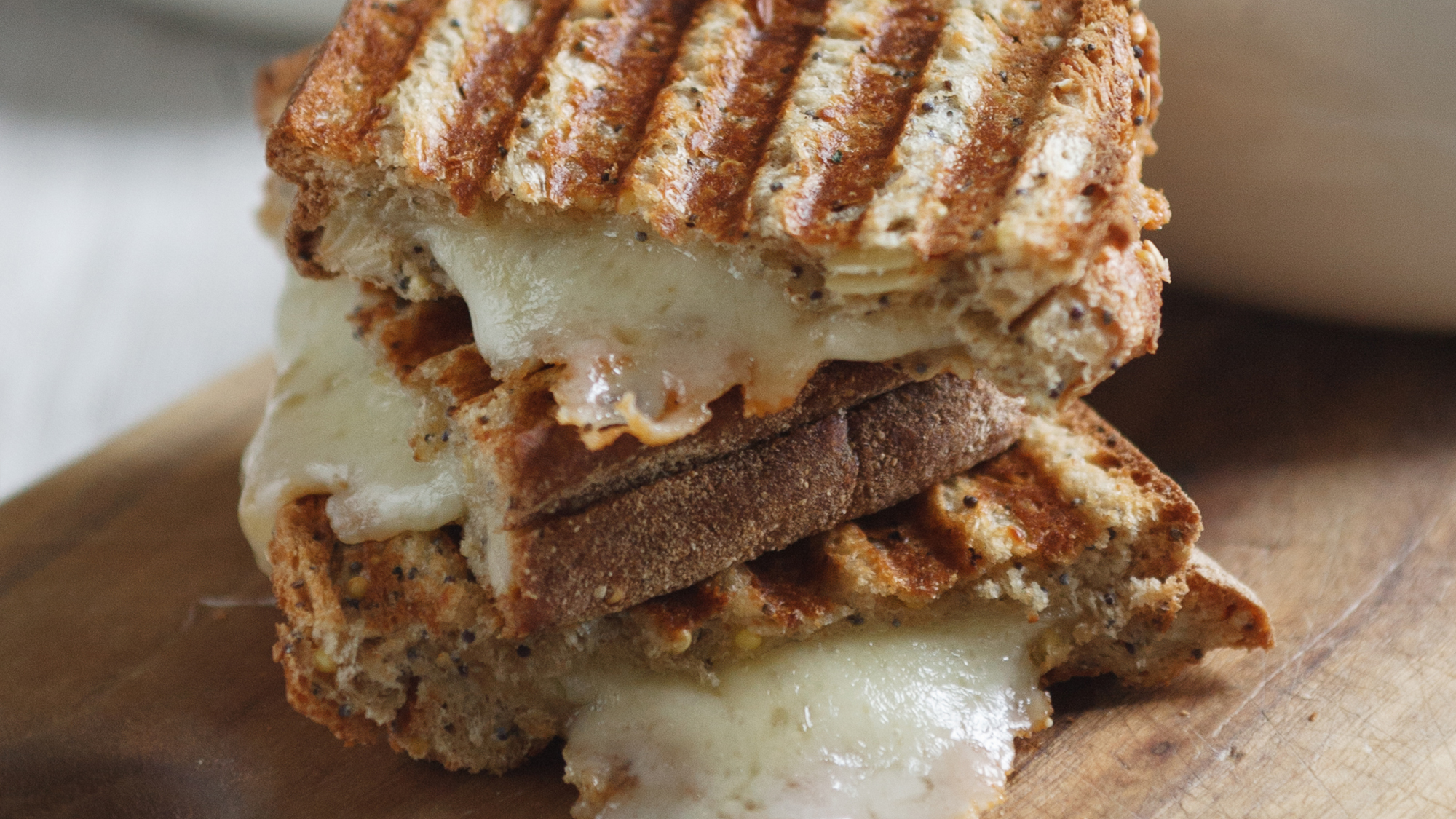 Best Grilled Cheese Sandwiches Recipe, image size:1520x798