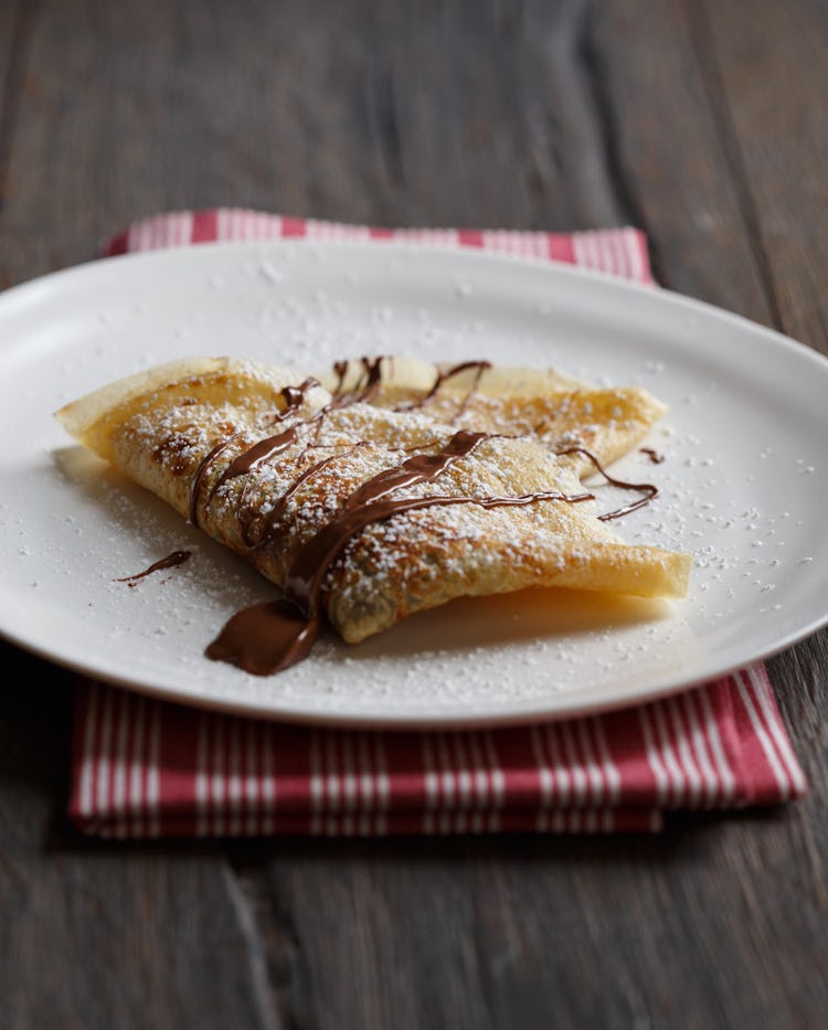 Crepes with New-Tella Spread