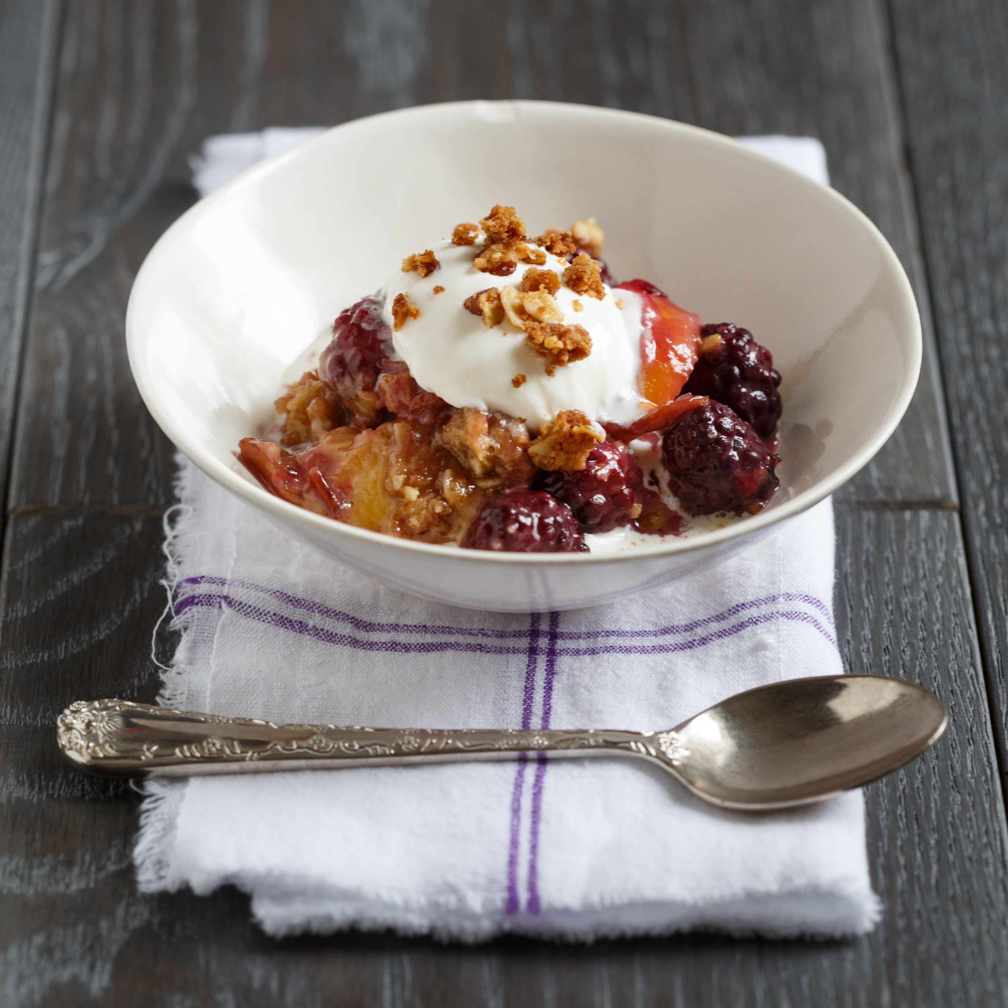 Peach Blackberry Crumble