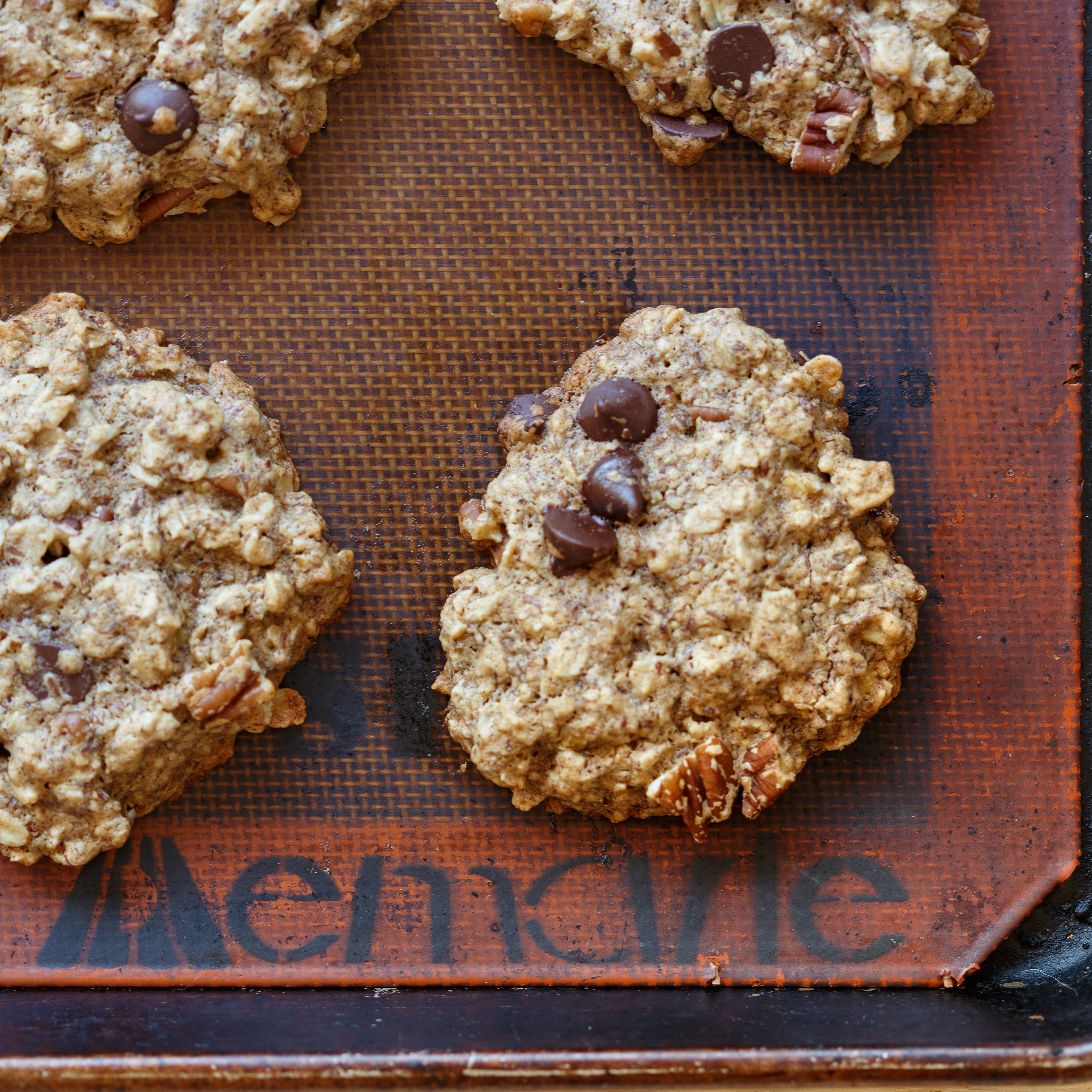 Vegan Chocolate Chip Cookies
