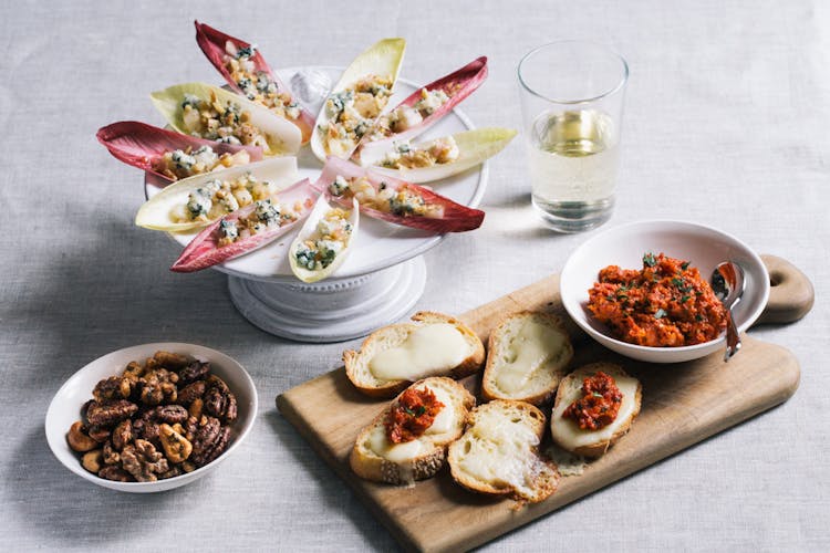 Day 17 Easy Delicious Holiday Hors D Oeuvres The Yellow Table day-17-easy-delicious-holiday-hors-d-oeuvres-the-yellow-table